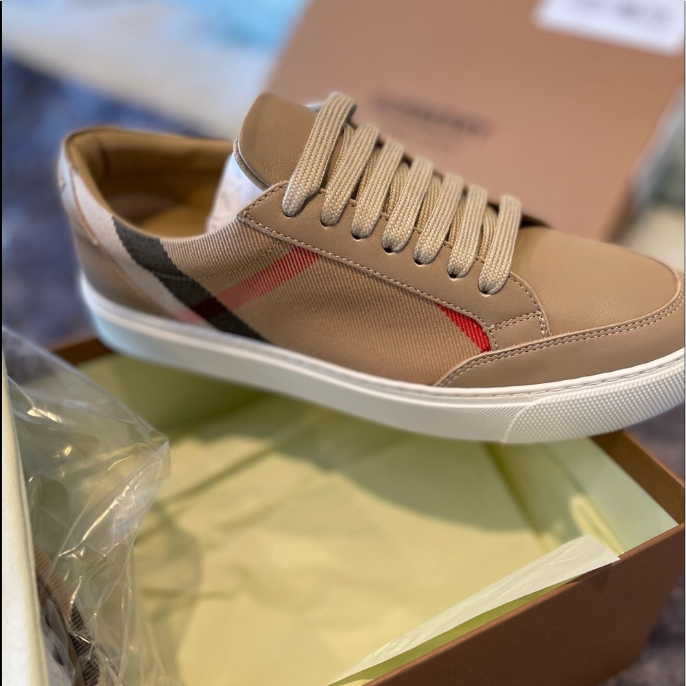 BURBERRY Checkered Leather Sneakers